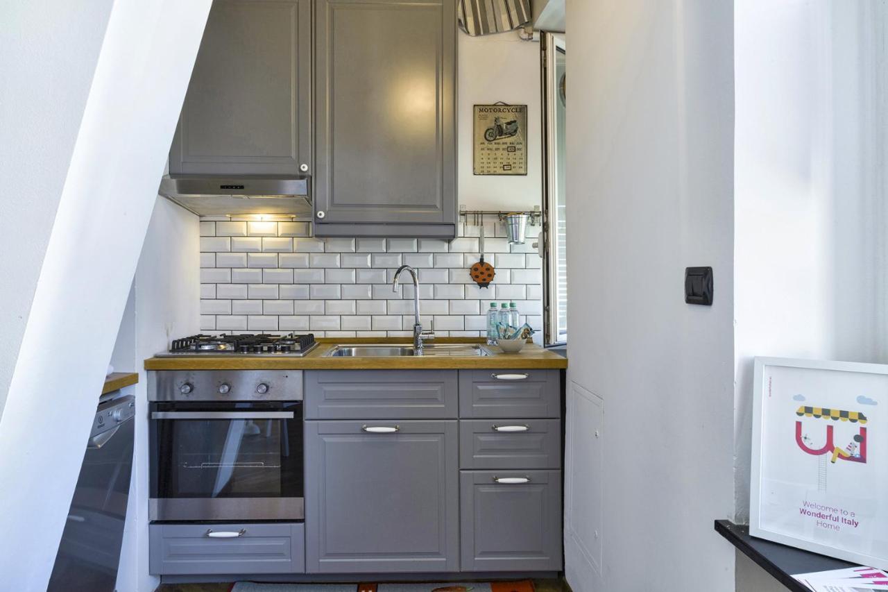 Apartment Colore E Stile Nel Centro Di By Wonderful Italy Genua