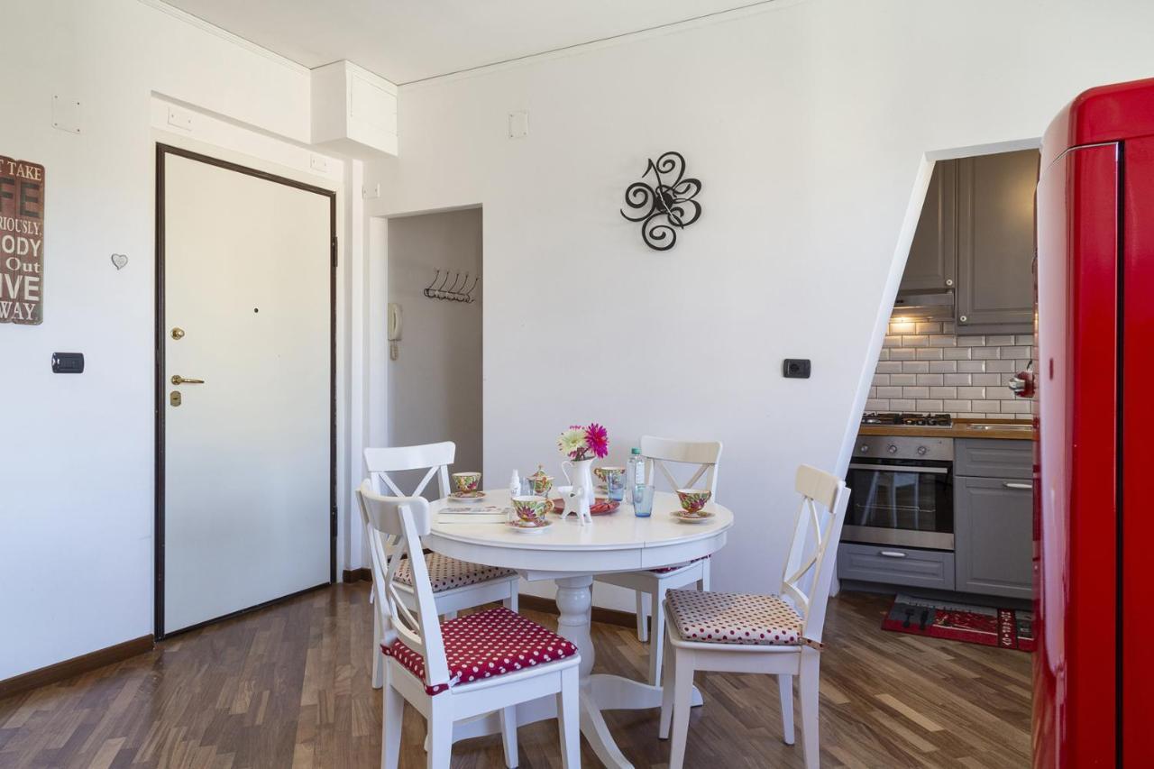 Colore E Stile Nel Centro Di By Wonderful Italy Apartment Genua